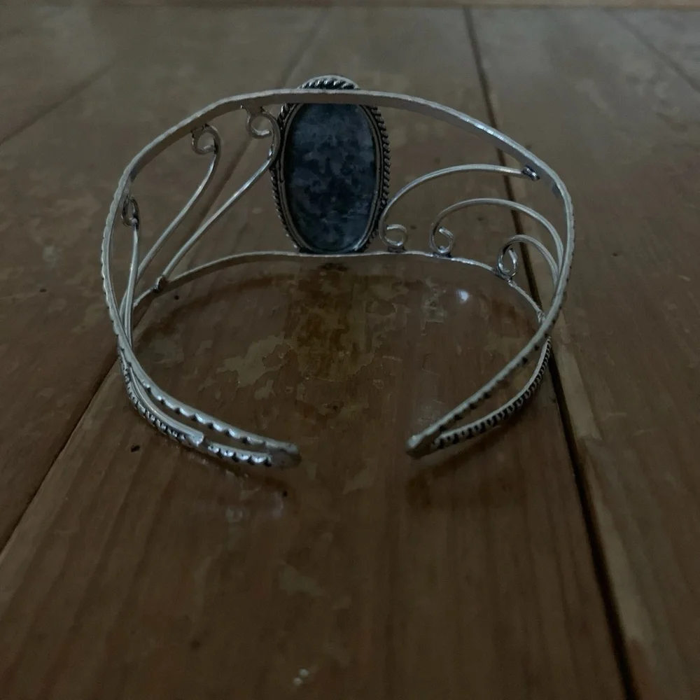 1992 Artisan Silver and Black Stone Bracelet